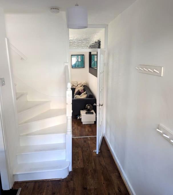 Ferienwohnung Charming 2-Bed Garden Flat London Exterior foto