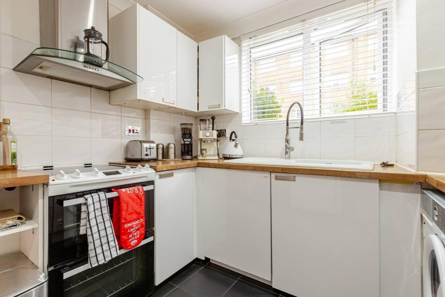 Ferienwohnung Charming 2-Bed Garden Flat London Exterior foto